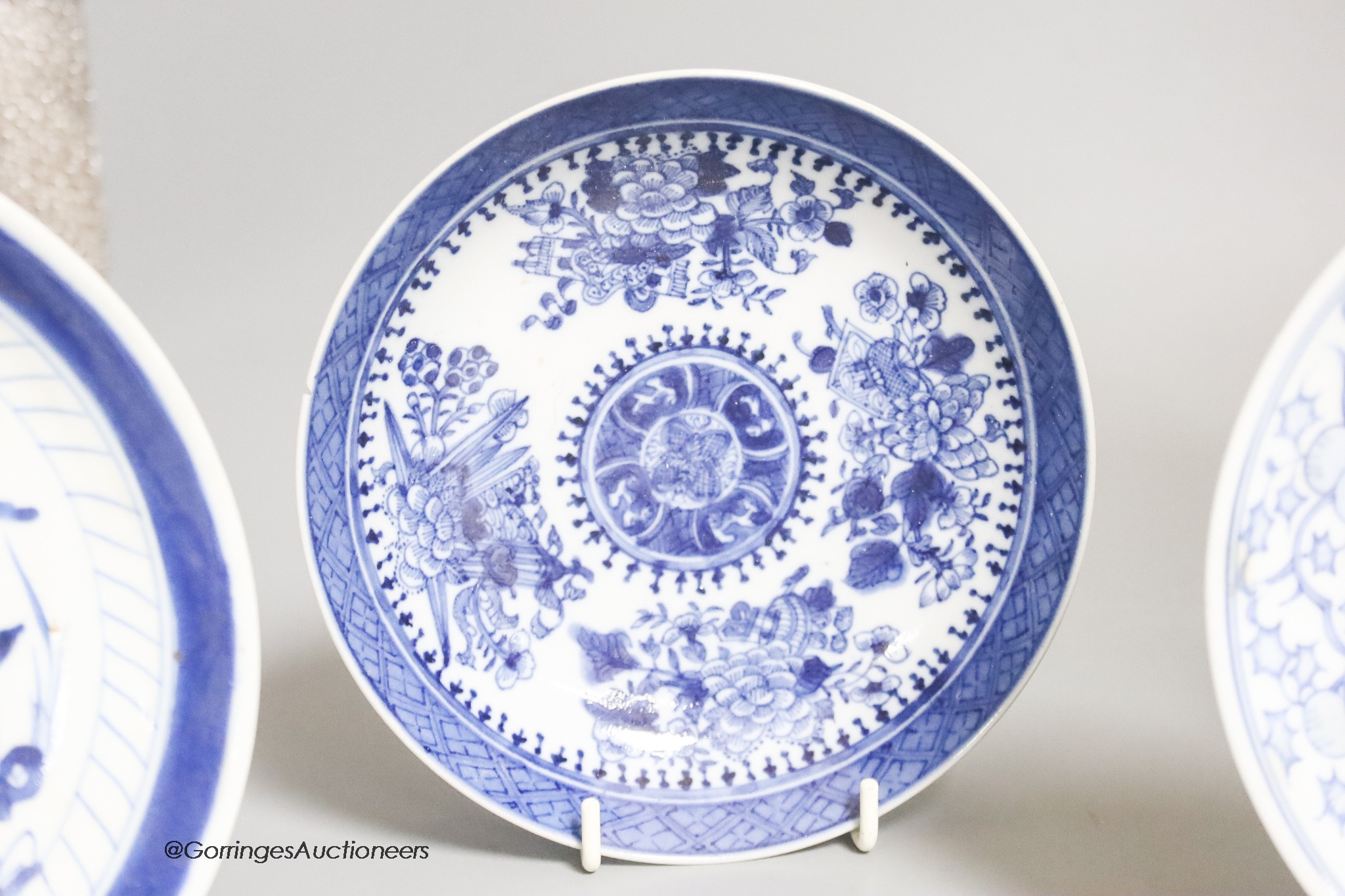 Four various Chinese blue and white dishes, diameter 16cm